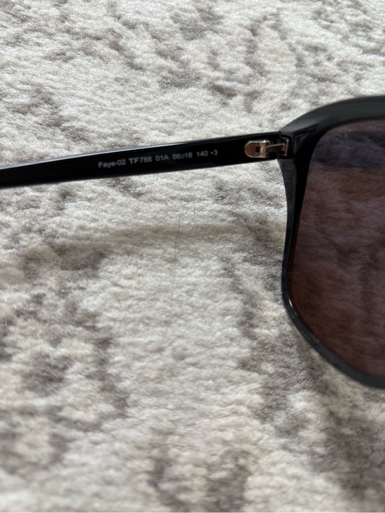Tom Ford Faye - Black Oversized Square Sunglasses main image 5